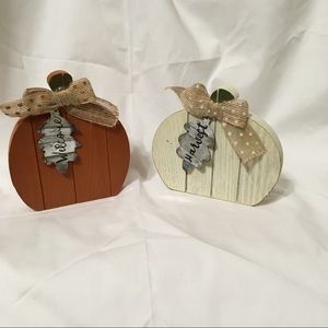 Faux Distress Wood Pumpkins
